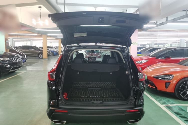 本田CR-V 2024款 240TURBO 两驱锋尚版 5座机舱底盘23
