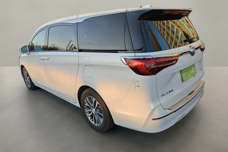 别克GL8 2023款 ES陆尊 舒适型车身外观5