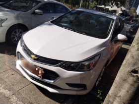 雪佛兰 科鲁兹 2018款 320 自动先锋天窗版