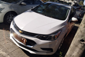 雪佛兰 科鲁兹 2018款 320 自动先锋天窗版