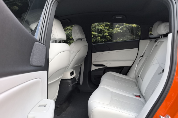 小鹏G6 2023款 755 超长续航 Pro中控内饰7007