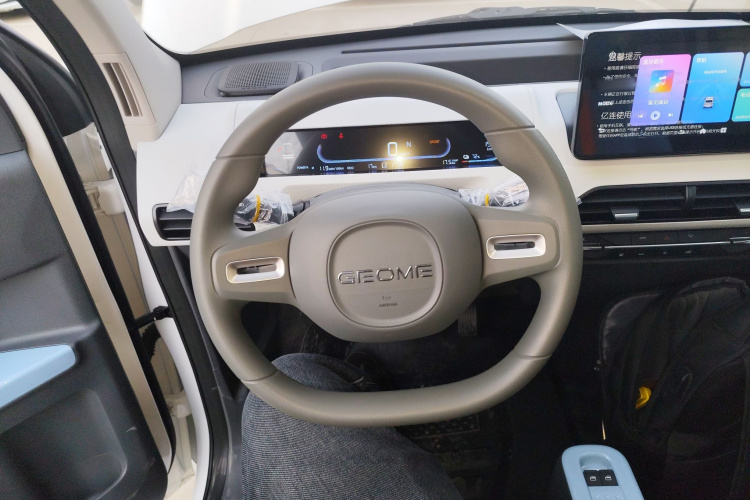 吉利银河 2024款 熊猫mini 200km 耐力熊局部细节13