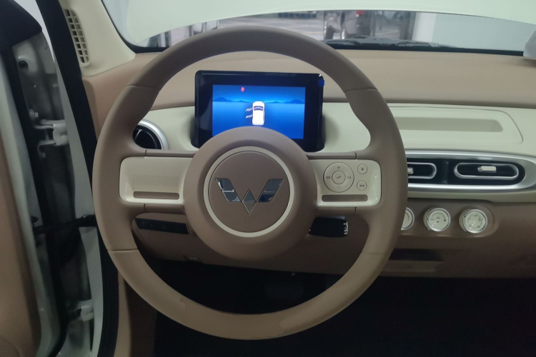 五菱汽车 宏光MINIEV 2025款 四门版 进阶款中控内饰13