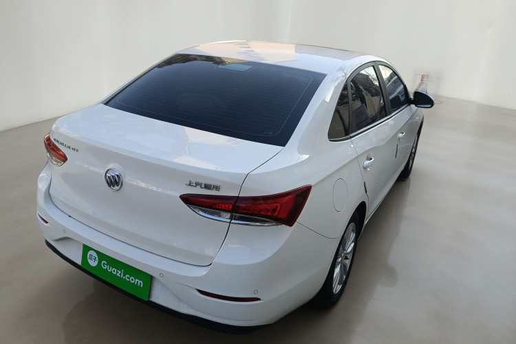 别克 英朗 2021款 改款 典范 1.5L 自动精英型车身外观7