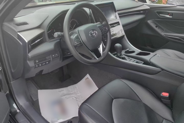 丰田 亚洲龙 2023款 2.0L 进取版中控内饰7005