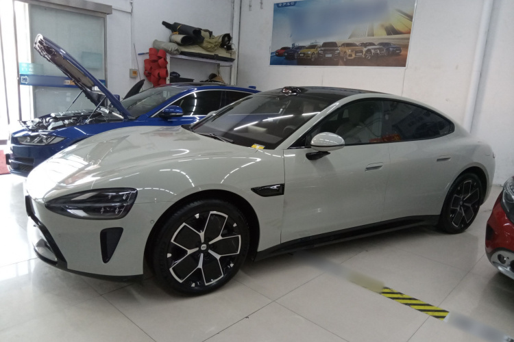 小米汽车 小米SU7 2024款 后驱超长续航高阶智驾Pro版车身外观4