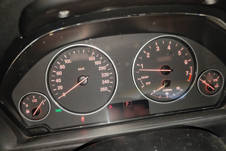 宝马3系 2014款 320Li 时尚型局部细节14