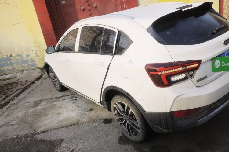 吉利汽车 远景S1 2019款 升级版 1.5L 手动幸福版车身外观4