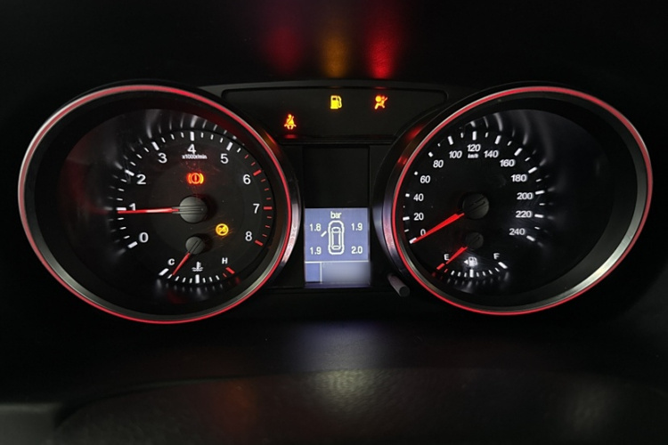 哈弗H6 2017款 红标 运动版 1.5T 手动两驱精英型局部细节14