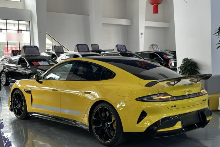 小米汽车 小米SU7 Ultra 2025款 Ultra车身外观6002