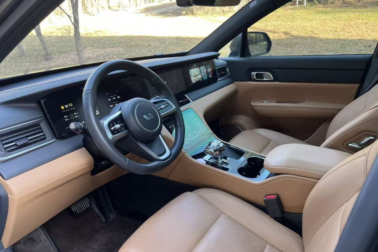 理想汽车 理想ONE 2021款 增程6座版中控内饰7001