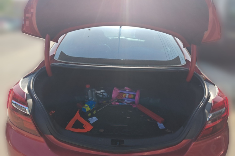 别克 君威 2014款 1.6T 时尚技术型局部细节23