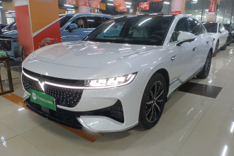 岚图汽车 岚图追光 2024款 PHEV 四驱超长续航行政版