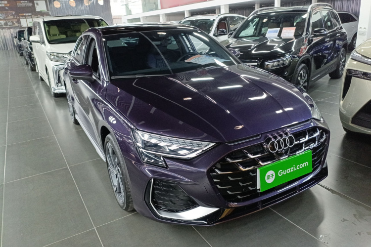 奥迪A3 2025款 Sportback 35TFSI 飞驰尊享型车身外观6002