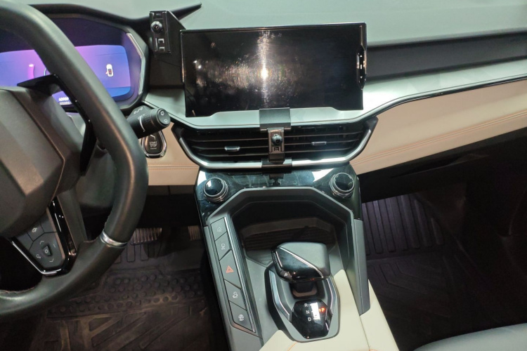 领克06 EM-P 2020款 PHEV Plus局部细节16