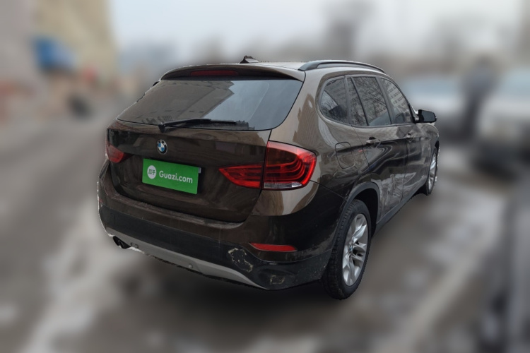 宝马X1 2014款 sDrive18i 领先型车身外观7