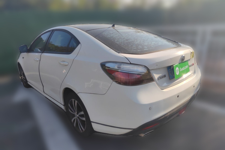 名爵 MG6 2014款 掀背 1.8L 自动驾值版车身外观5
