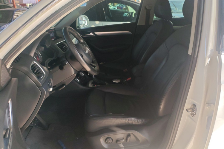 奥迪Q3 2015款 35 TFSI quattro 技术型局部细节19