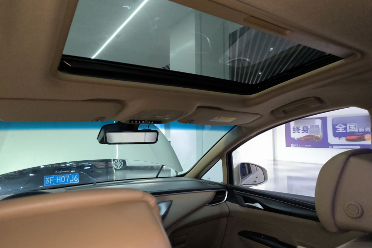 别克GL8 2020款 ES陆尊 653T 尊享型中控内饰22