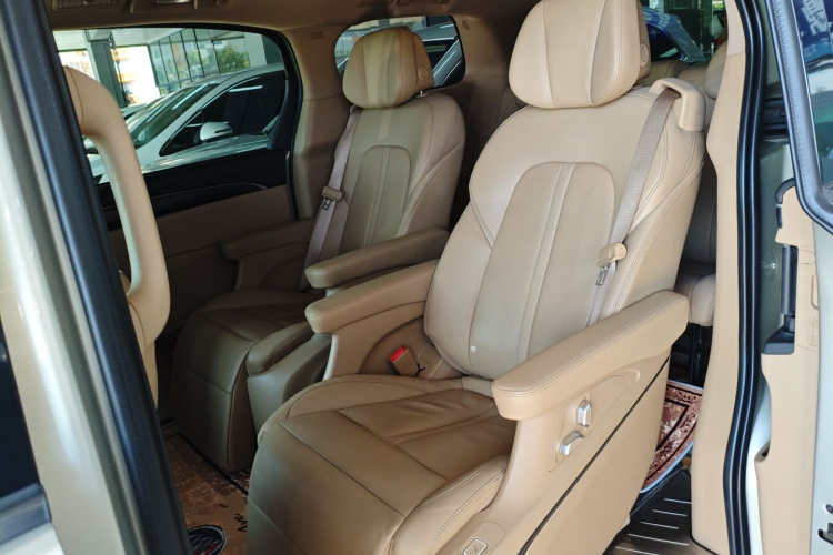 别克GL8 2020款 ES陆尊 653T 豪华型中控内饰7004