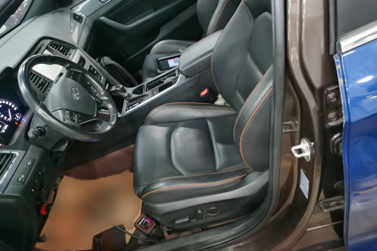 现代 索纳塔 2015款 1.6T GX舒适型局部细节19