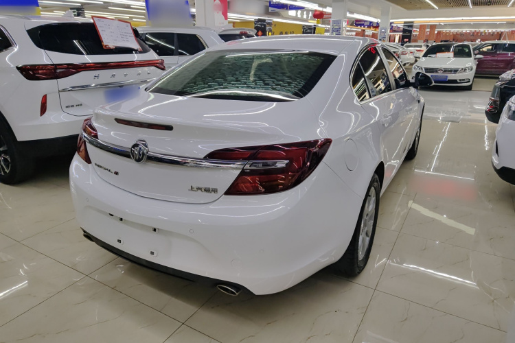 别克 君威 2015款 1.6T 领先技术型车身外观7