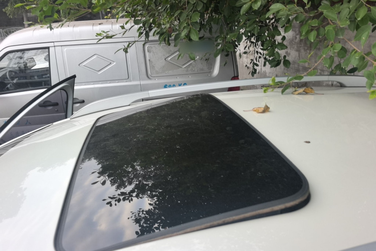 标致3008 2013款 1.6THP 自动至尚版局部细节57