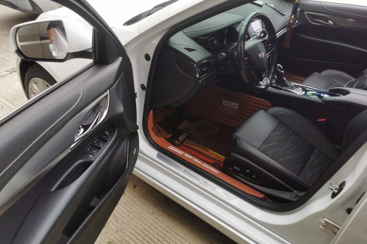 凯迪拉克ATS-L 2017款 28T 技术型中控内饰7003