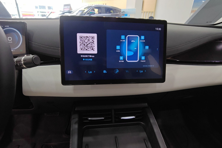 比亚迪 海豹06新能源 2024款 DM-i 120KM尊荣型局部细节16