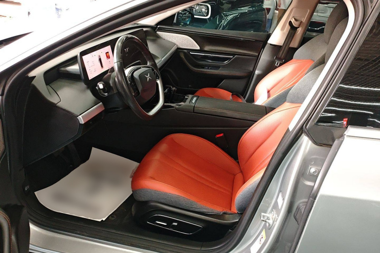 小鹏P7 2022款 480N+中控内饰7003