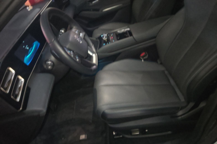 比亚迪 秦L 2025款 DM-i 智驾版 120KM领先型局部细节19