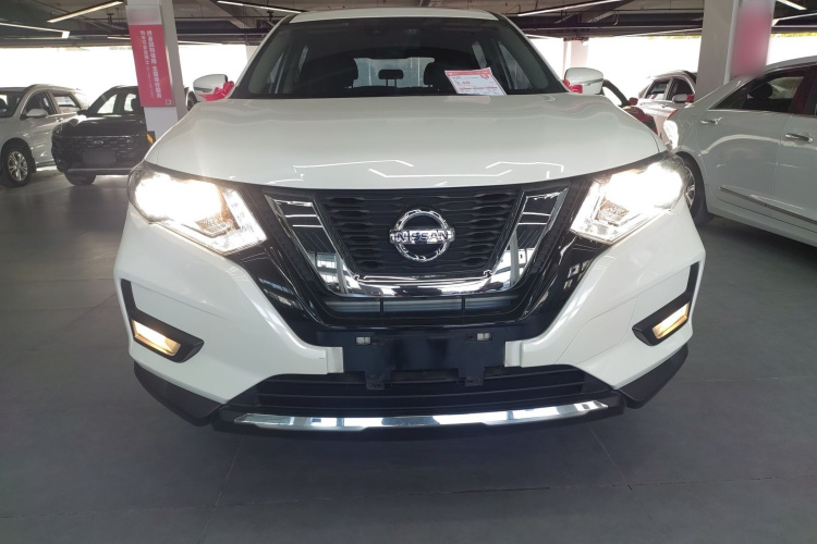 日产 奇骏 2021款 2.0L CVT 2WD XL ITS舒适纪念版车身外观2