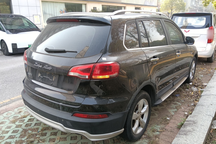 众泰 大迈X5 2015款 1.5T 手动尊贵型 国V车身外观7