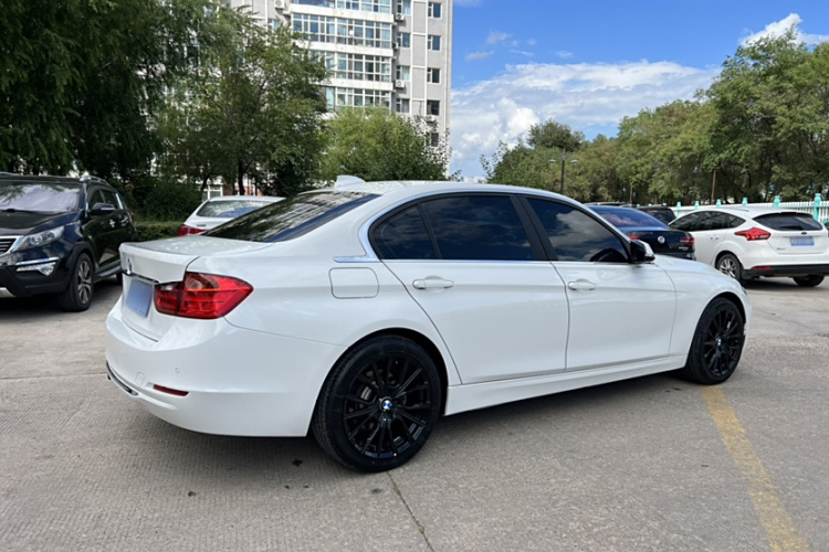 宝马3系 2015款 316Li 时尚型车身外观6005