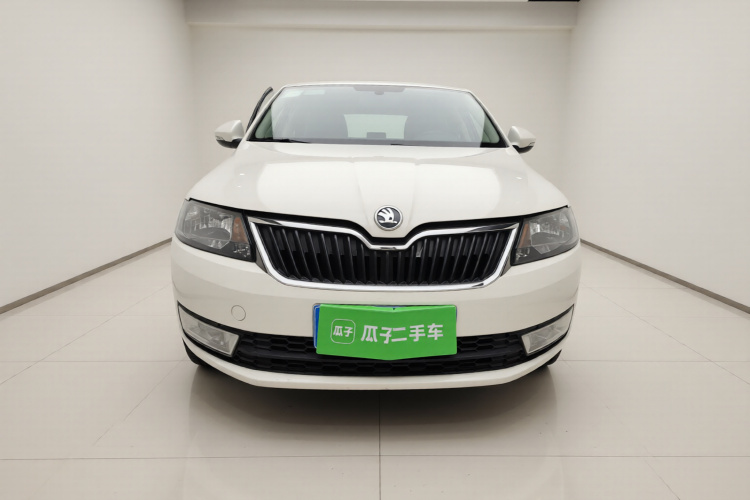 斯柯达 昕动 2016款 1.6L 自动创行版车身外观2