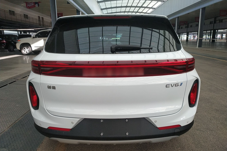 创维汽车 创维EV6 2024款 430 极耀版车身外观6
