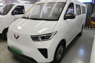 五菱汽车 五菱扬光 2024款 300KM 舒适型客车版 75kW