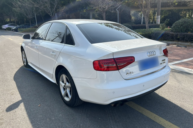 奥迪A4L 2013款 35 TFSI 自动标准型车身外观6005