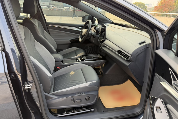 大众 ID.4 CROZZ 2021款 长续航PRO两驱版局部细节41