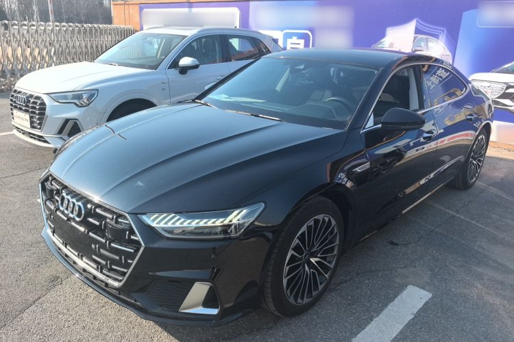 奥迪A7L 2024款 45 TFSI 豪华型车身外观1