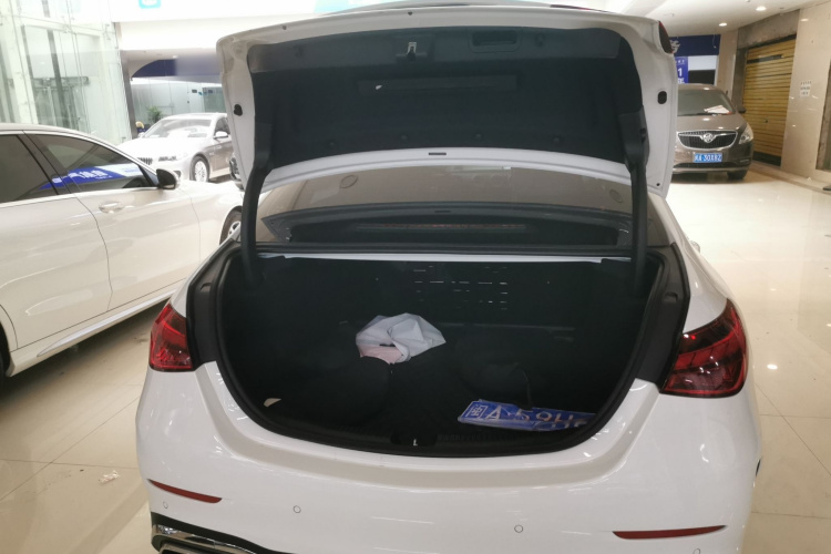 奔驰C级 2023款 改款二 C 260 L 运动版机舱底盘23