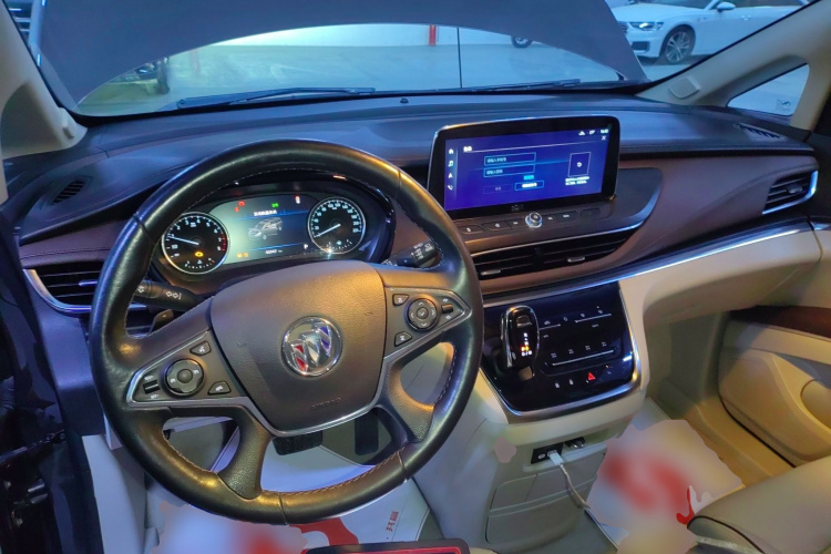别克GL8 2022款 陆上公务舱 652T 豪华型中控内饰12