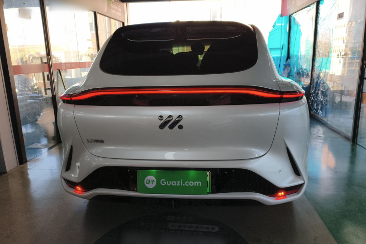 智己汽车 智己LS7 2023款 100kWh Lux后驱版车身外观6