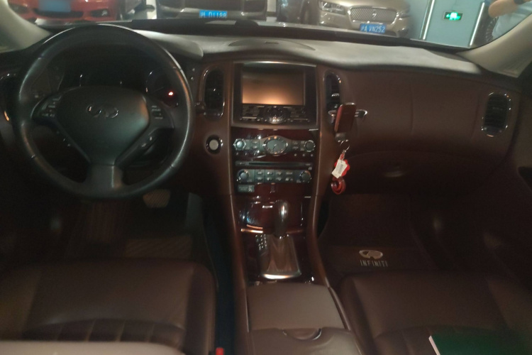 英菲尼迪EX 2011款 EX25 尊雅版中控内饰7002