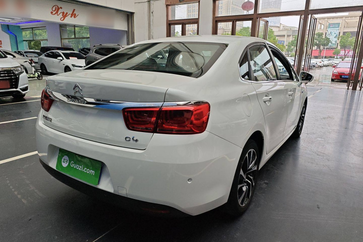 雪铁龙 C4世嘉 2016款 1.6THP 自动旗舰型车身外观6005