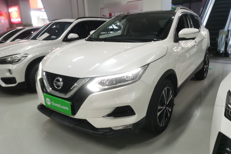 日产 逍客 2019款 2.0L CVT豪华版车身外观1