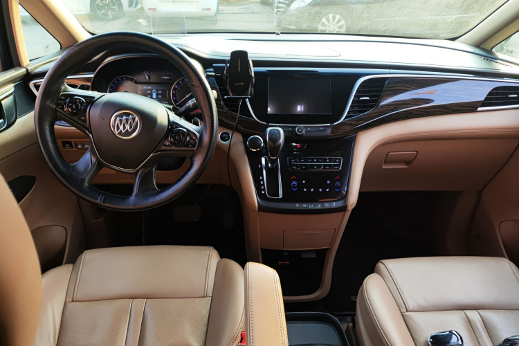 别克GL8 2017款 ES 28T 旗舰型 国V中控内饰12