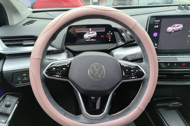 大众 ID.6 X 2021款 Pro 极智长续航版中控内饰13