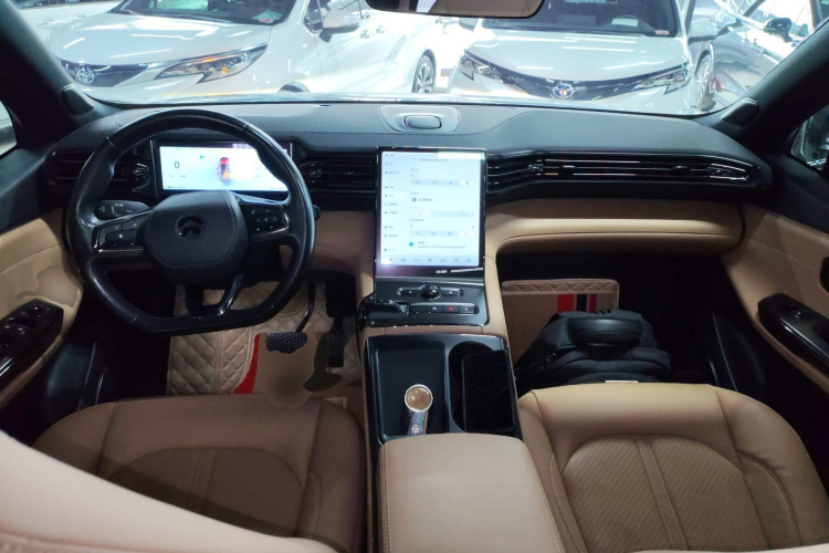 蔚来ES6 2020款 455KM 运动版中控内饰12