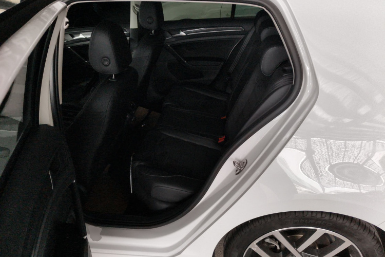 大众 高尔夫 2019款 280TSI DSG豪华型 国VI中控内饰21